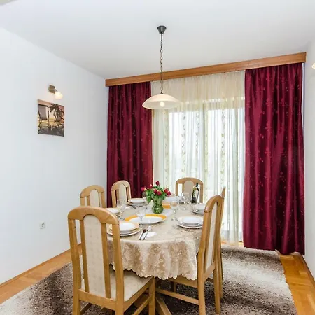 Salona Apartments Apartamento Solin
